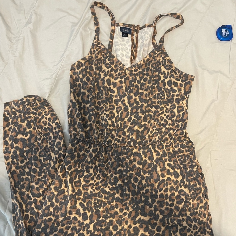 Cheetah Jumpsuit size Large
